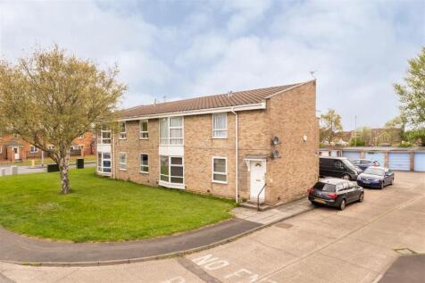 Grange Court, Morpeth NE61 1 bed flat for sale
