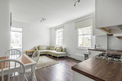 Clapham Common South Side, London SW4 1 bed flat for sale