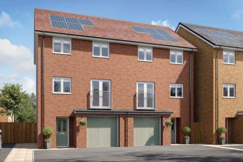 4 bedroom semi-detached house for sale