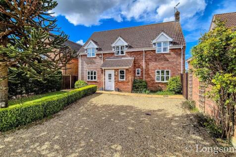 Merton Road, Watton 4 bed detached house for sale
