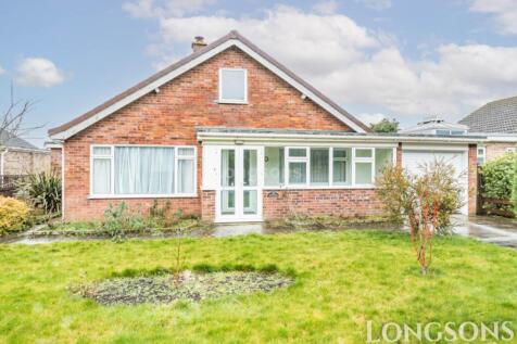 3 bedroom detached bungalow for sale