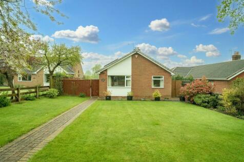 3 bedroom detached bungalow for sale