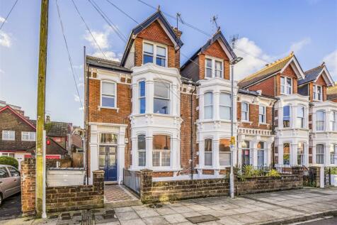 Whitwell Road, Portsmouth PO4 2 bed apartment for sale