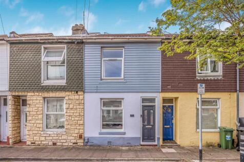 Jervis Road, Portsmouth PO2 2 bed terraced house for sale