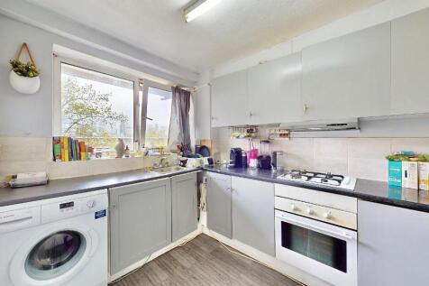 Grove Street, Deptford, London, SE8 3LR 3 bed flat for sale