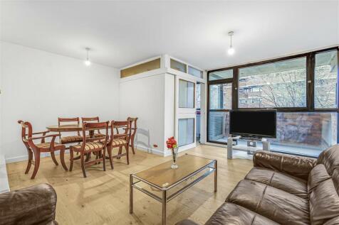 Charlwood Street, SW1V 3 bed flat for sale