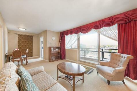 Campden Hill Road, W8 1 bed flat for sale