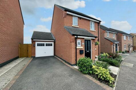 3 bedroom detached house for sale