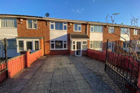 3 bedroom town house for sale