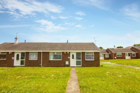 2 bedroom semi-detached bungalow for sale