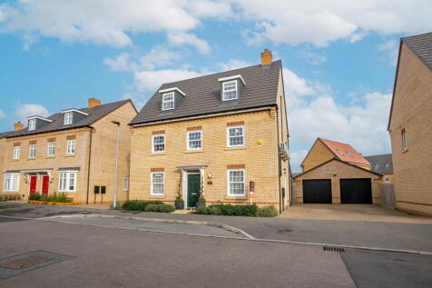 5 bedroom detached house for sale