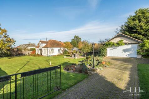 West View, Brentwood 4 bed detached house for sale