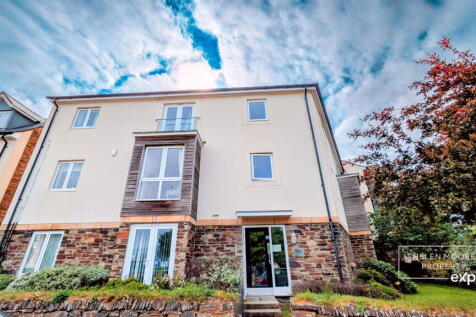 Samuel Bassett Avenue, Plymouth PL6 2 bed apartment for sale