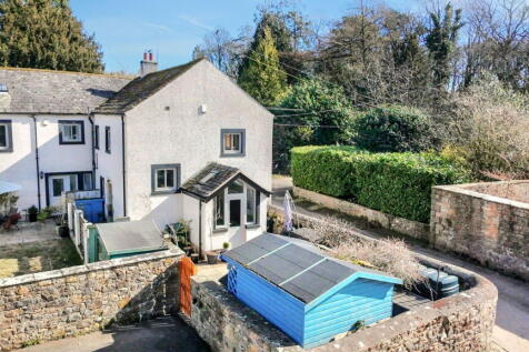 Hall Court, Cockermouth CA13 2 bed end of terrace house for sale