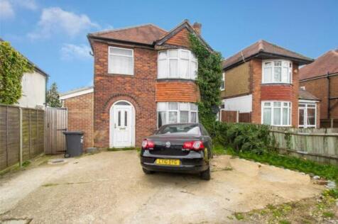 New Road, High Wycombe HP12 5 bed detached house for sale