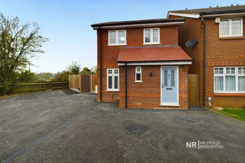 3 bedroom detached house for sale