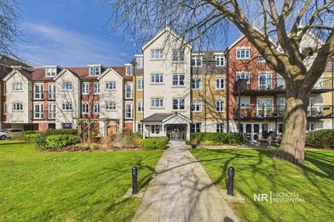 Carshalton SM5 1 bed ground floor flat for sale