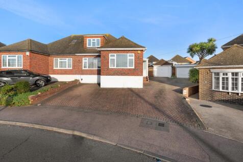 3 bedroom semi-detached bungalow for sale