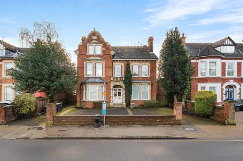 38 Pelham Road, Kent DA11 1 bed apartment for sale