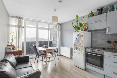London SW1P 2 bed apartment for sale