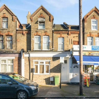 4 bedroom maisonette for sale