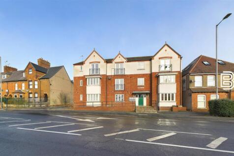 Garden House, Hillmorton Road, Rugby... 2 bed flat for sale