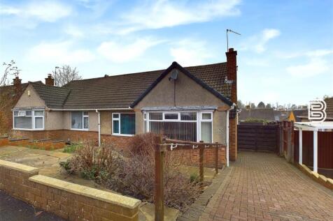 2 bedroom semi-detached bungalow for sale