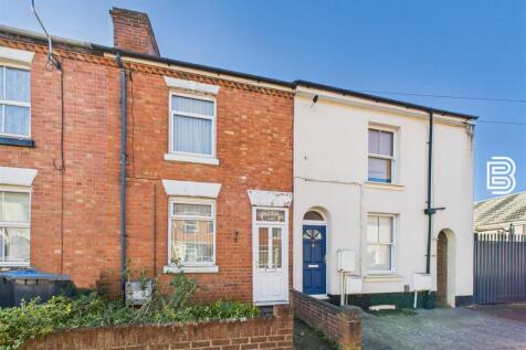 Charlotte Street, Rugby CV21 2 bed terraced house for sale