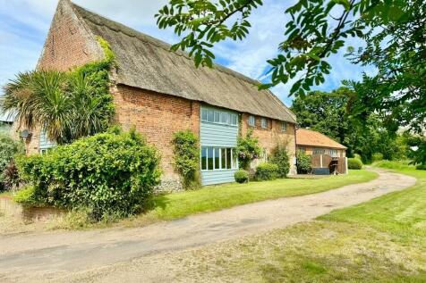 4 bedroom barn conversion for sale