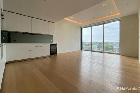 3 bedroom flat for sale