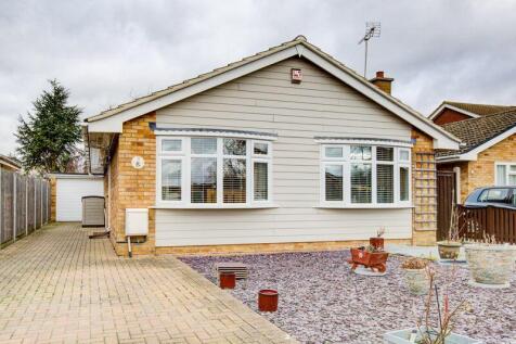 Patten Close Marks Tey 3 bed bungalow for sale