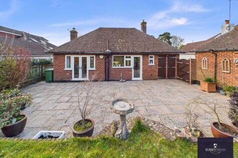 Two Bedroom Detached Bungalow Great... 2 bed bungalow for sale