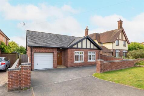 Forest Road, Loughborough LE11 3 bed detached bungalow for sale