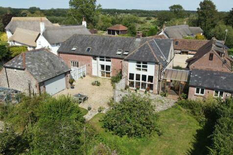 4 bedroom barn conversion for sale