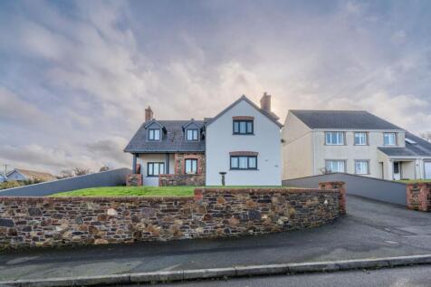 Heol Caradog, Fishguard SA65 5 bed detached house for sale