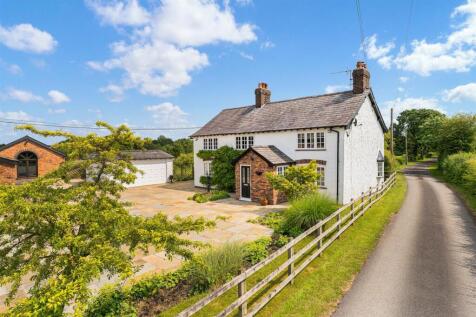 4 bedroom farm house for sale