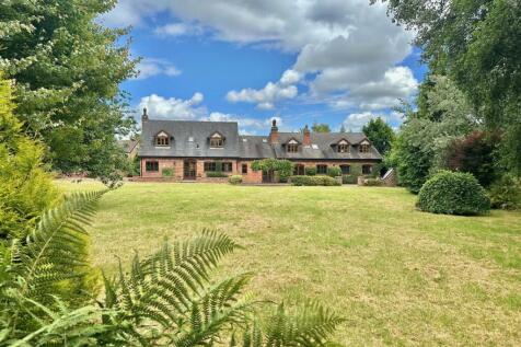 4 bedroom barn conversion for sale