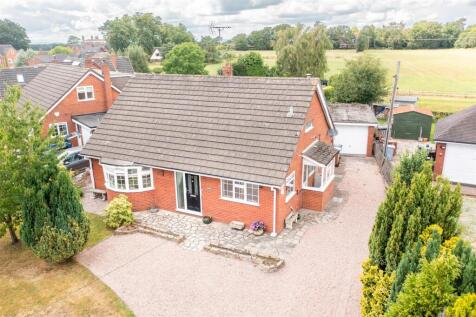 3 bedroom detached bungalow for sale