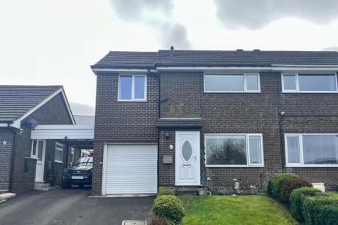 4 bedroom semi-detached house for sale
