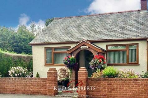 3 bedroom detached bungalow for sale