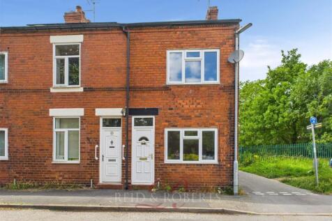 2 bedroom end of terrace house for sale