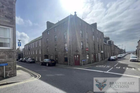 9 bedroom house for sale