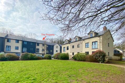 3 bedroom town house for sale