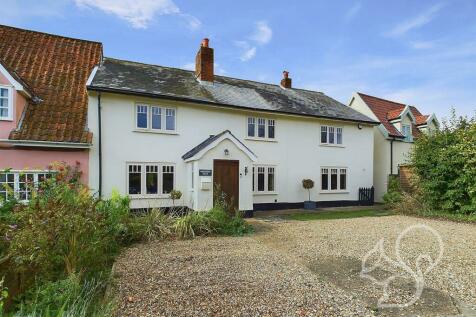 5 bedroom semi-detached house for sale