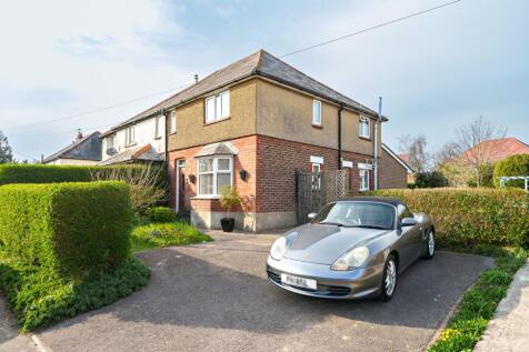 2 bedroom semi-detached house for sale
