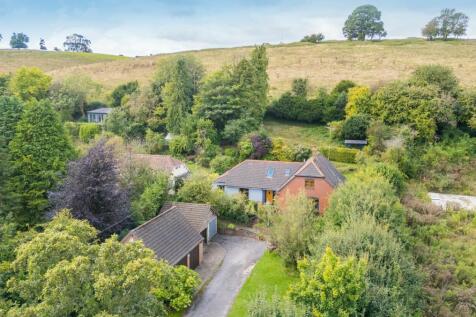 Green Lane, Hambledon, PO7 5 bed chalet for sale
