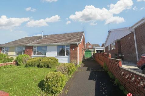 2 bedroom semi-detached bungalow for sale