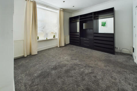Aberdeen AB10 1 bed apartment for sale
