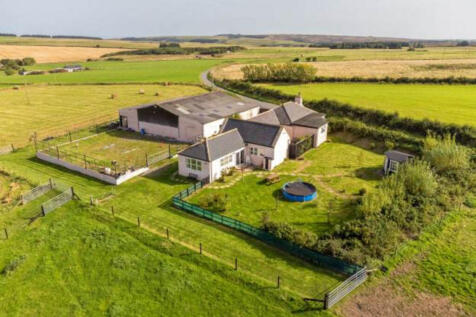 4 bedroom detached bungalow for sale