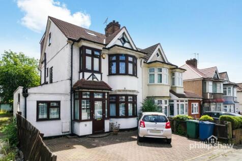 5 bedroom semi-detached house for sale